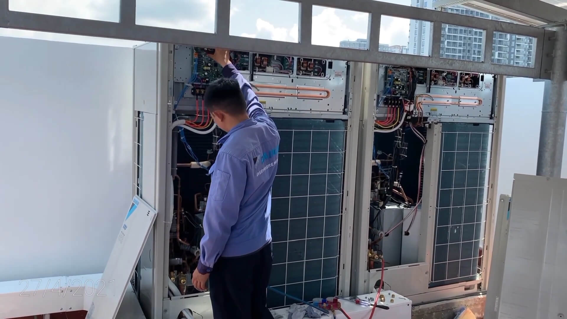 Sửa chữa hệ thống điều hòa văn phòng - Tối ưu cho môi trường